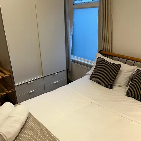 Appartement Cosy 1 Bed Flat Clapham North à Londres Extérieur photo