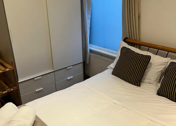 Cosy 1 Bed Flat Clapham North